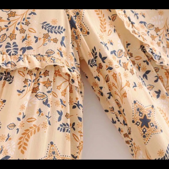 NWT BOHO Long Sleeve  Top - Picture 7 of 7